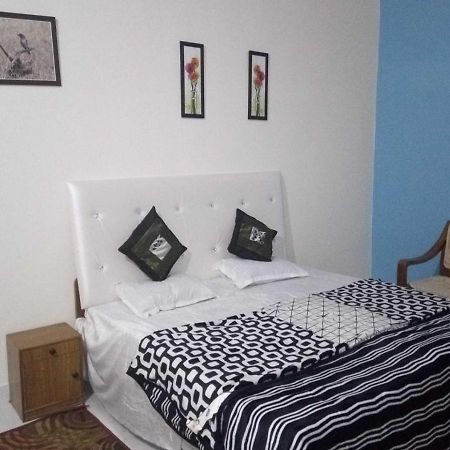 Adb Rooms Ashoka Resort Tāla Kültér fotó